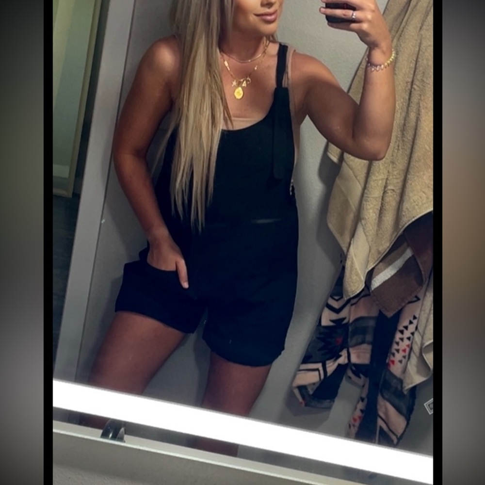 Black tie strap romper